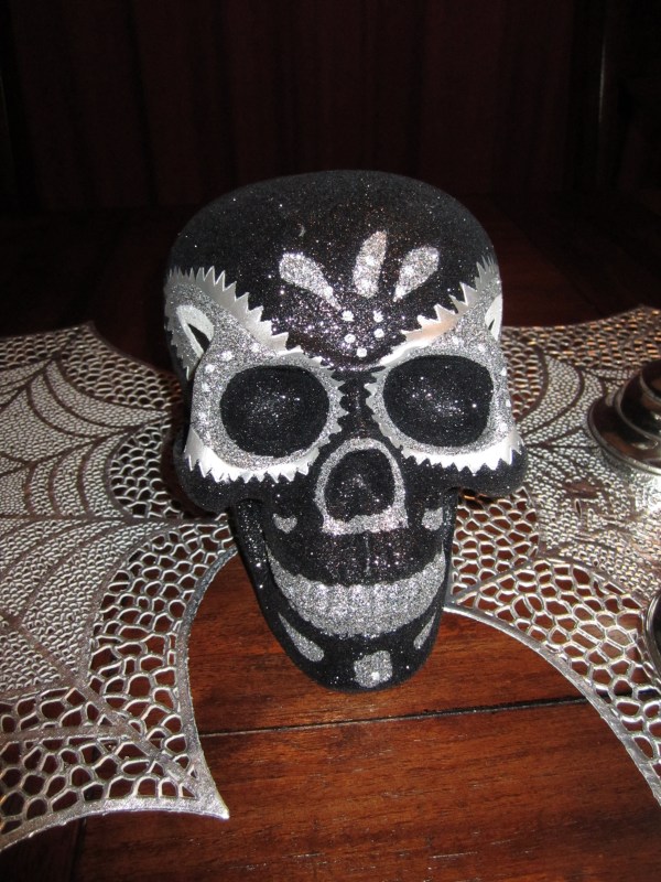 Halloween table setting 4